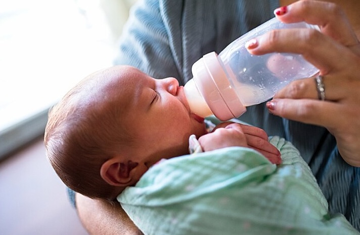 Newborn Photo Session Maryland